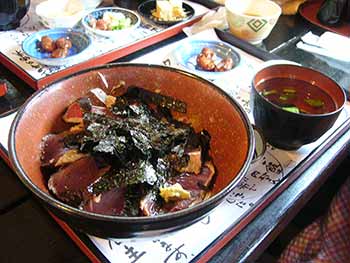かつお丼