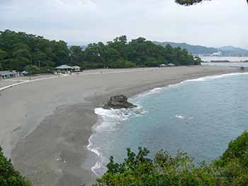 竜王宮から