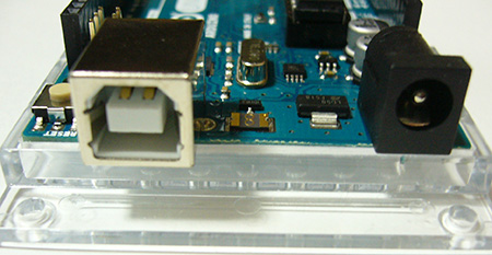 ArduinoのUSBとDCジャック側